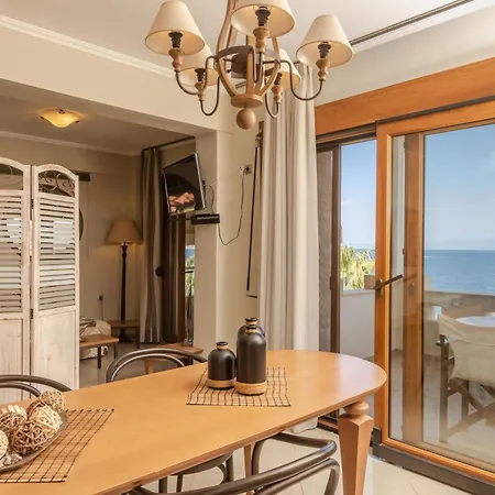 Talizeti - Adults Only Apartment
