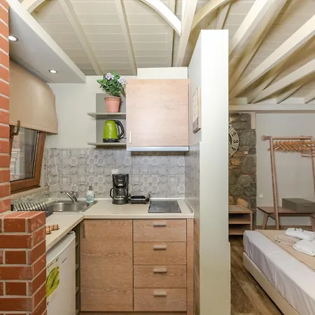 Talizeti - Adults Only Apartment Sarti